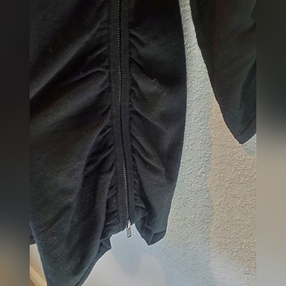 💚5/$25 United States Sweaters Black Runched Zipper Detailed Long Knit Sweater - Picture 4 of 6